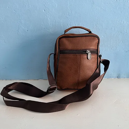 Screenshot of Stylish & Spacious Utility Bags